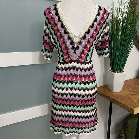 Y2k Guess Zig Zag Pattern Dress SZ Large Multicolor V-Nexk Coquette Knit GUC - Picture 8 of 8